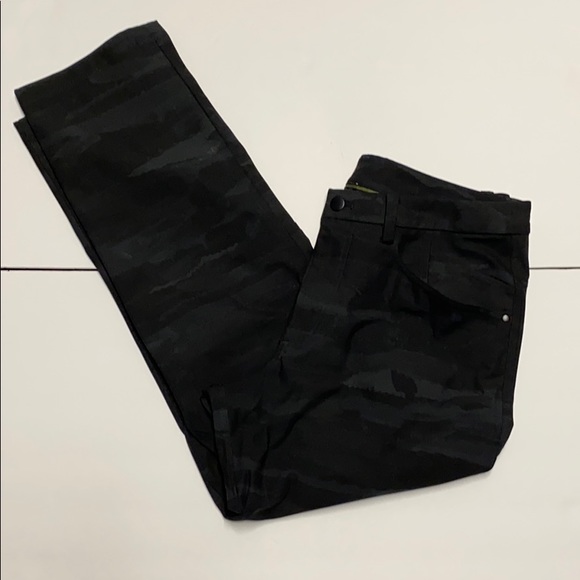 lululemon athletica Other - Lululemon Mens ABC Pants Rare Camo pants 34